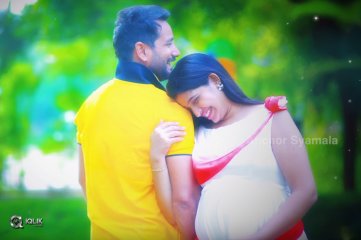 Syamala Maternity Photo Shoot